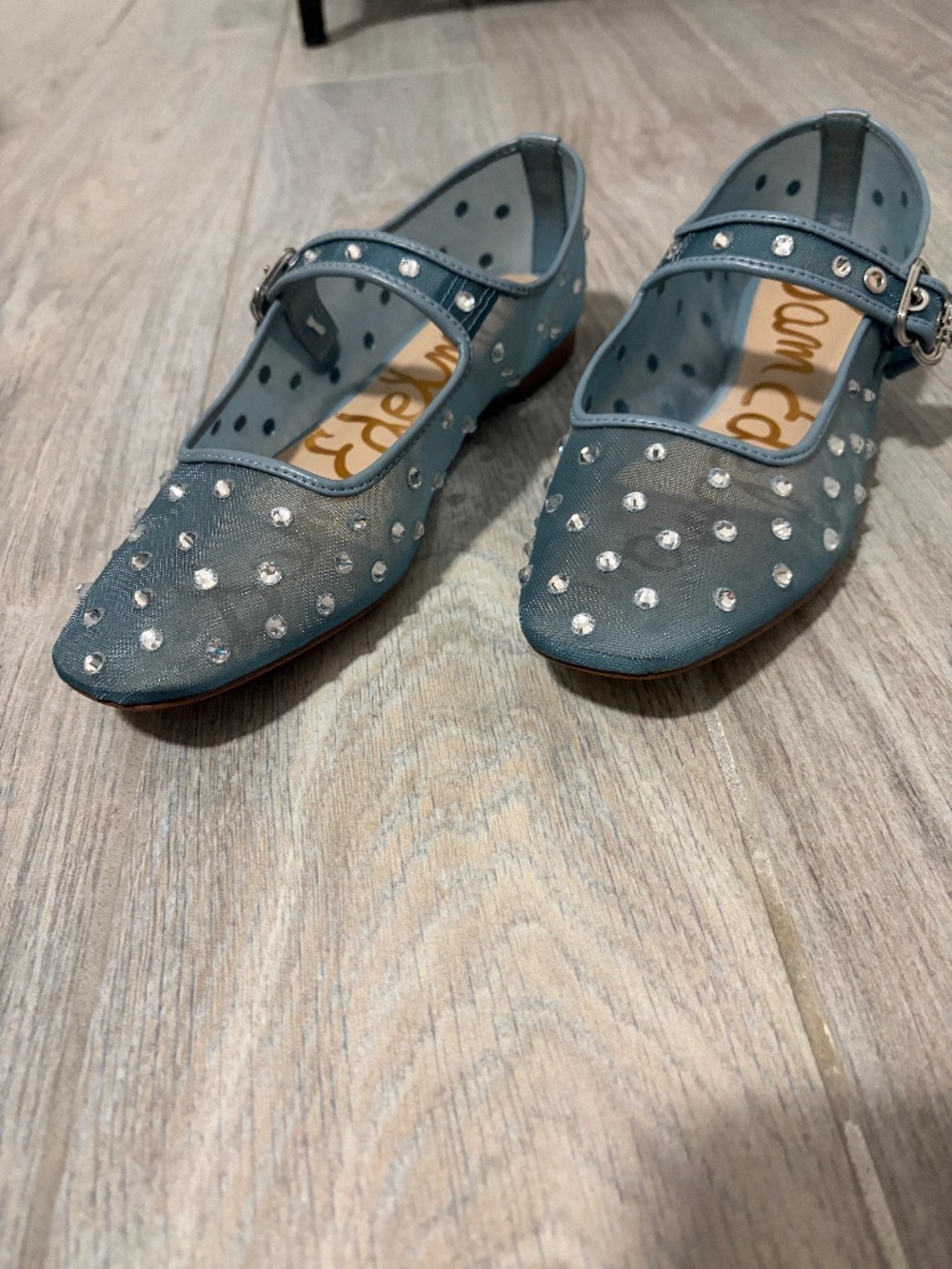 LIKE NEW! Women's Sam Edelman Michaela Shine Blue Rhinestone Flat - 8 - Picture 3 of 13